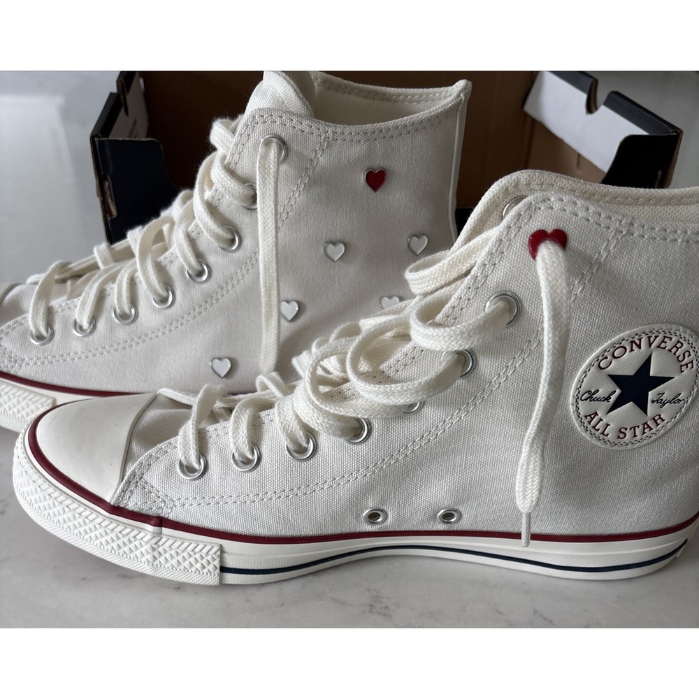 Converse Womens 10 Chuck Taylor All Star White Hearts High Top Sneaker Retro Vtg